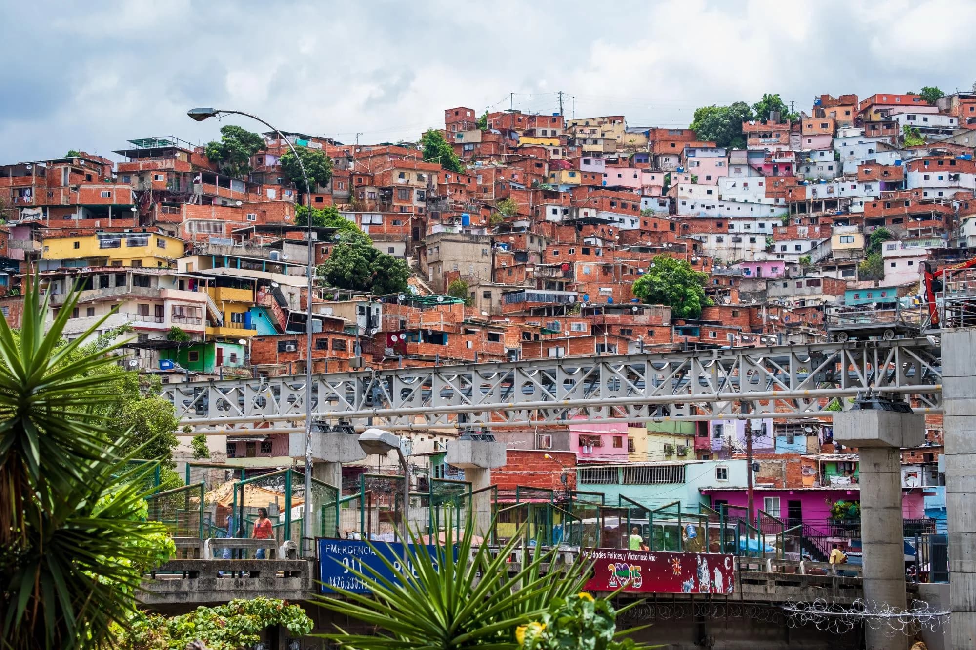 Венесуэла приняла закон об особых экономических зонах