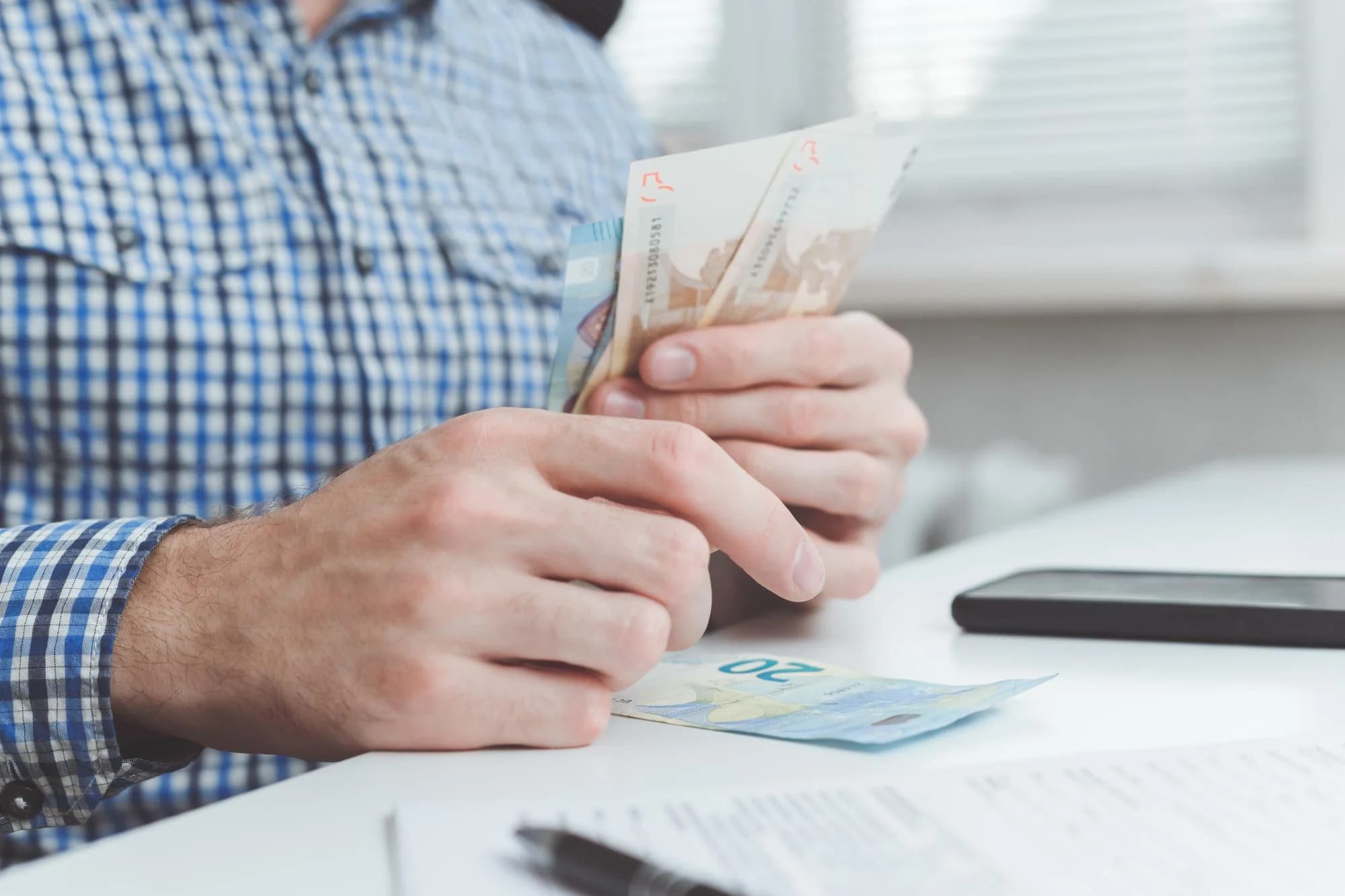 ФСС разрешил выдавать справку о заработке в произвольной форме