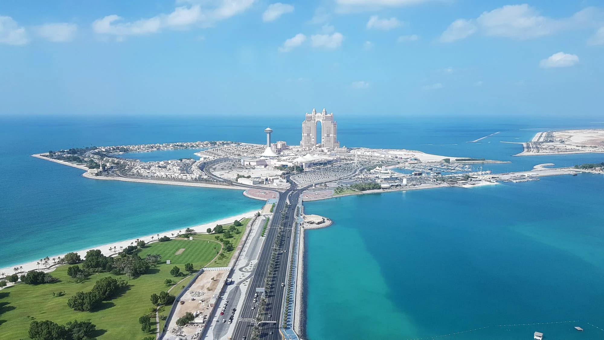 ОАЭ опубликовали Руководство об информировании о несоответствующей деловой активности