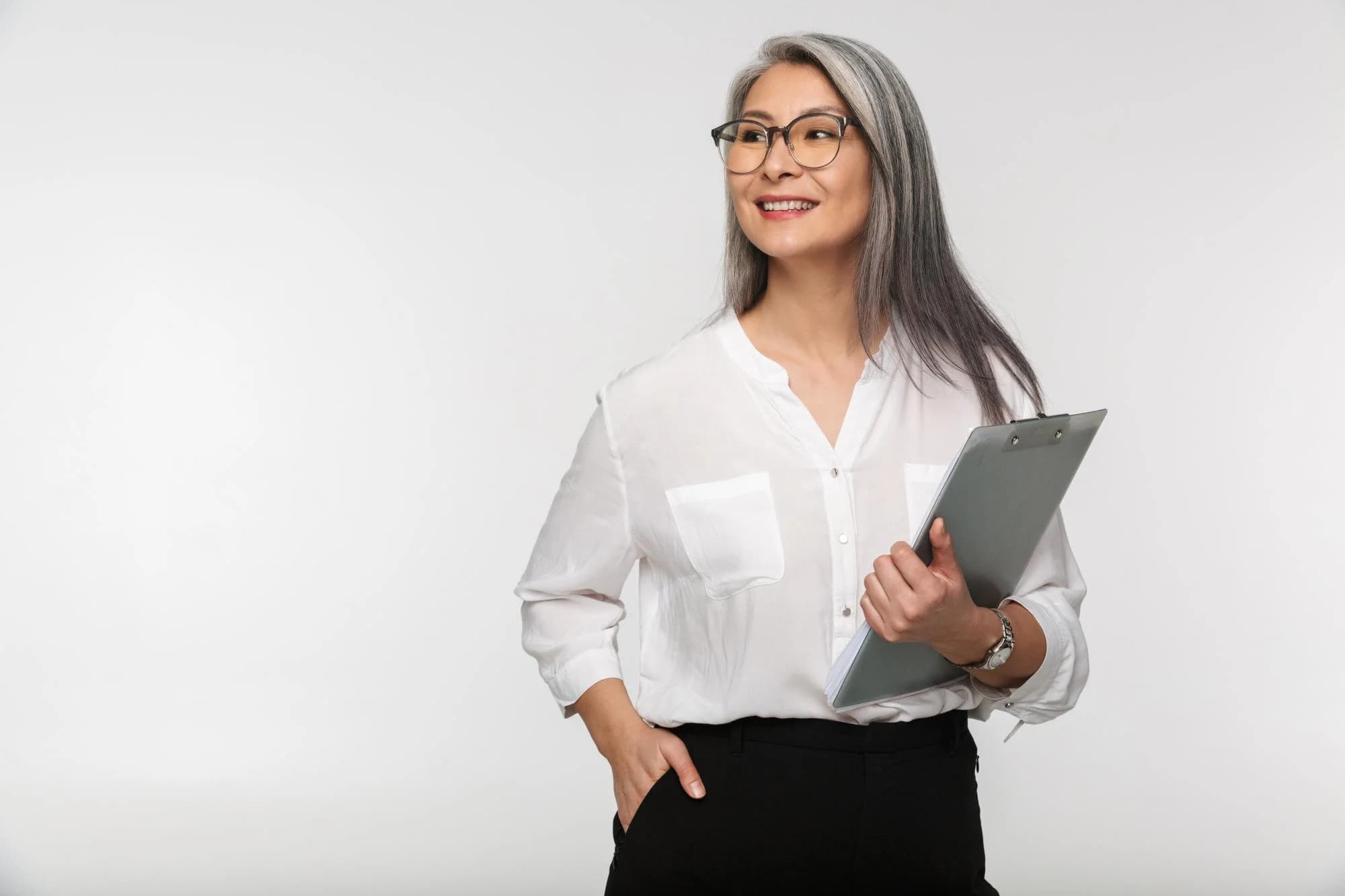 Может ли генеральный директор работать без зарплаты?