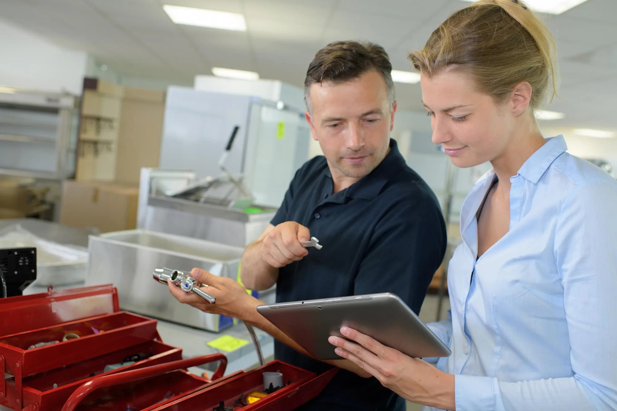 Минфин предлагает обложить иностранных интернет-ритейлеров НДС