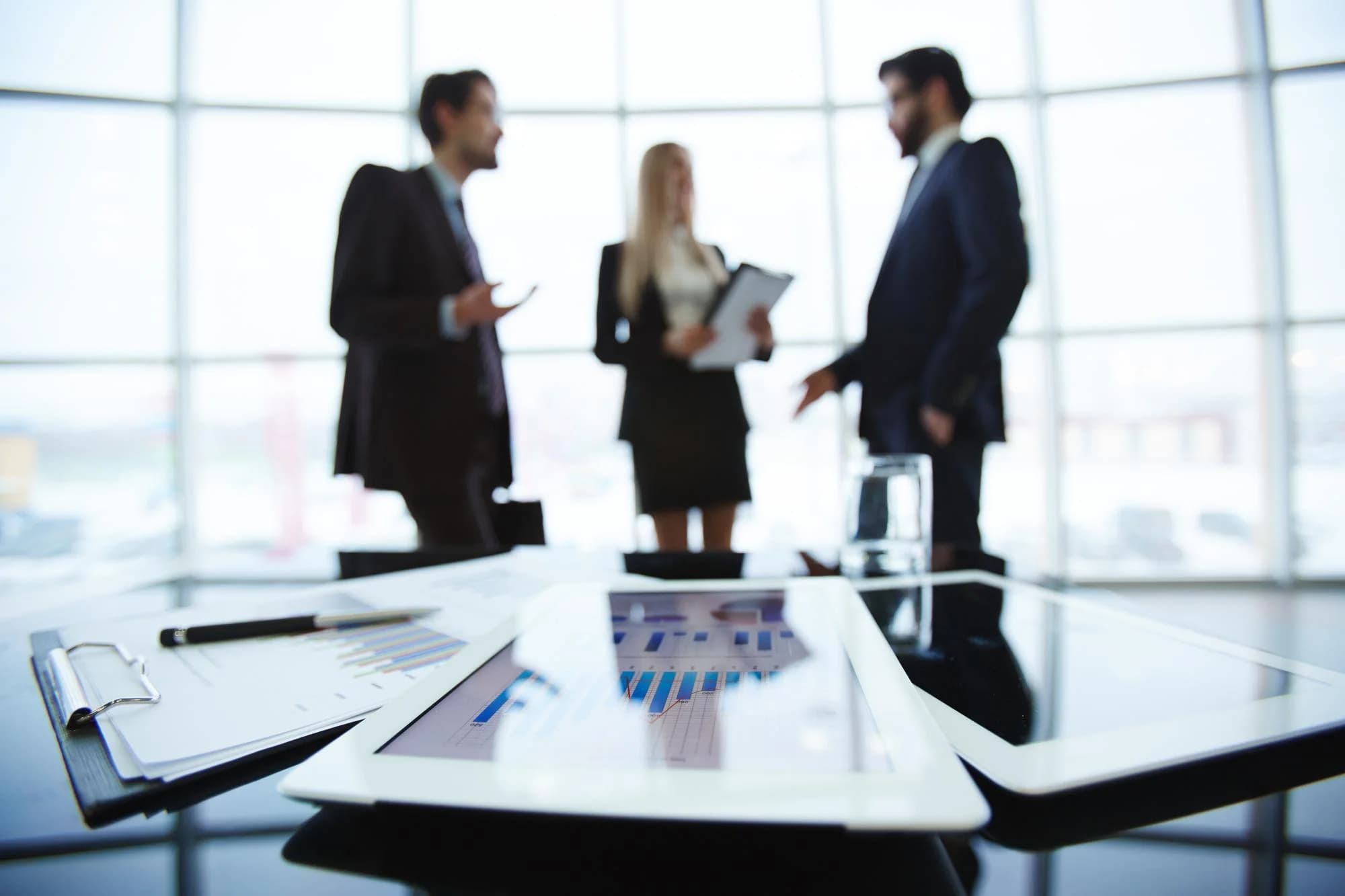 Плательщик не обязан требовать присутствия руководителей контрагентов при заключении сделок