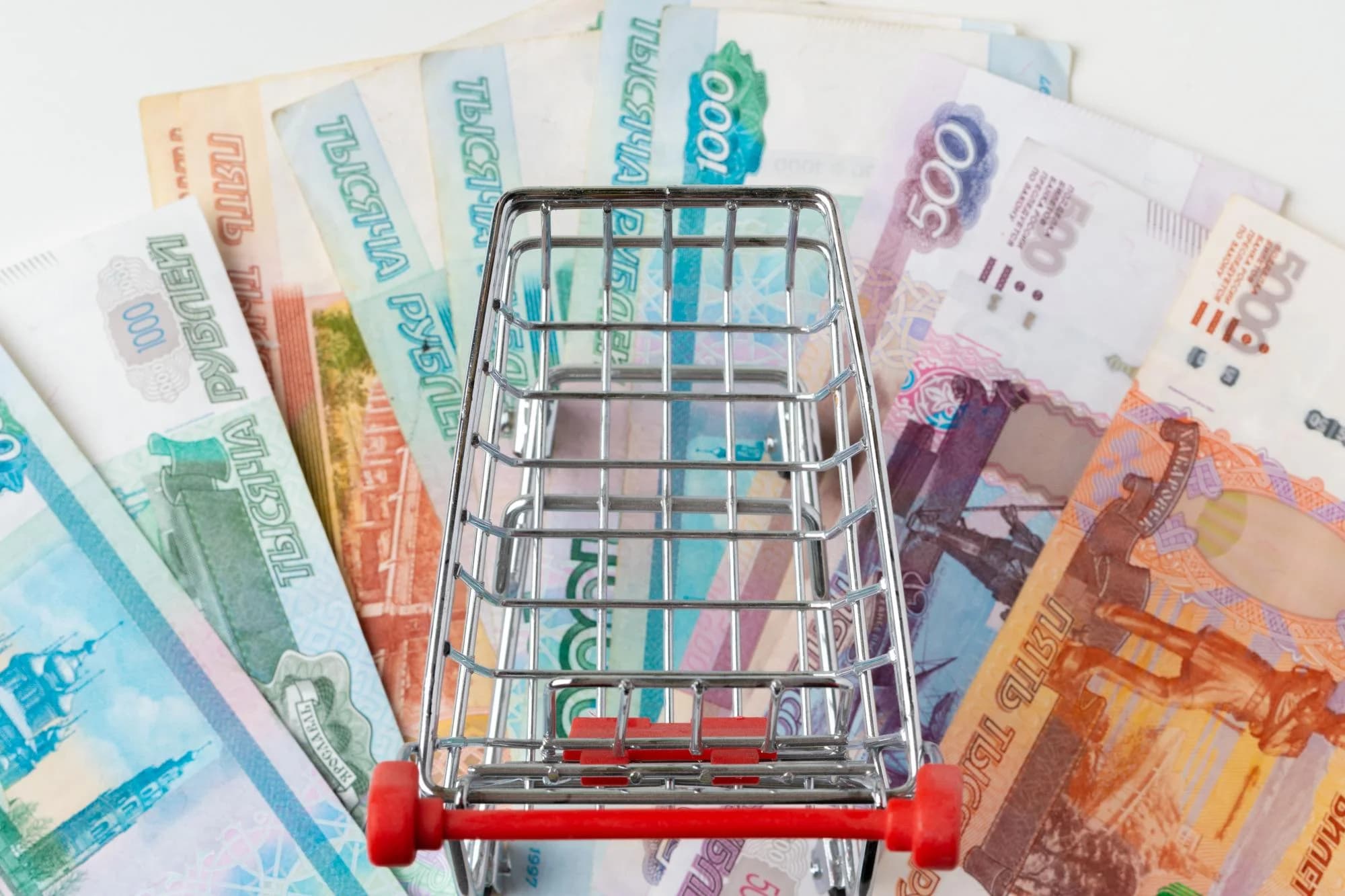 Ускоренному росту МРОТ в 2023 году   быть или не быть?