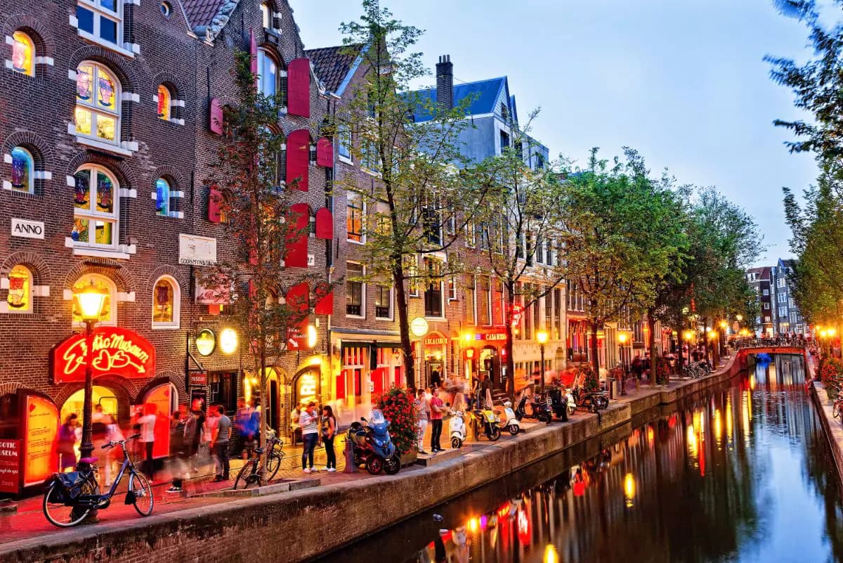 Нидерланды представили бюджет и налоговый план на 2025 год