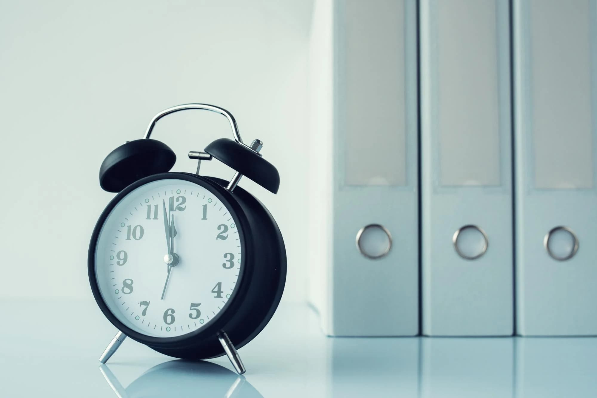 Налоговый статус сотрудника определяется по итогам налогового периода