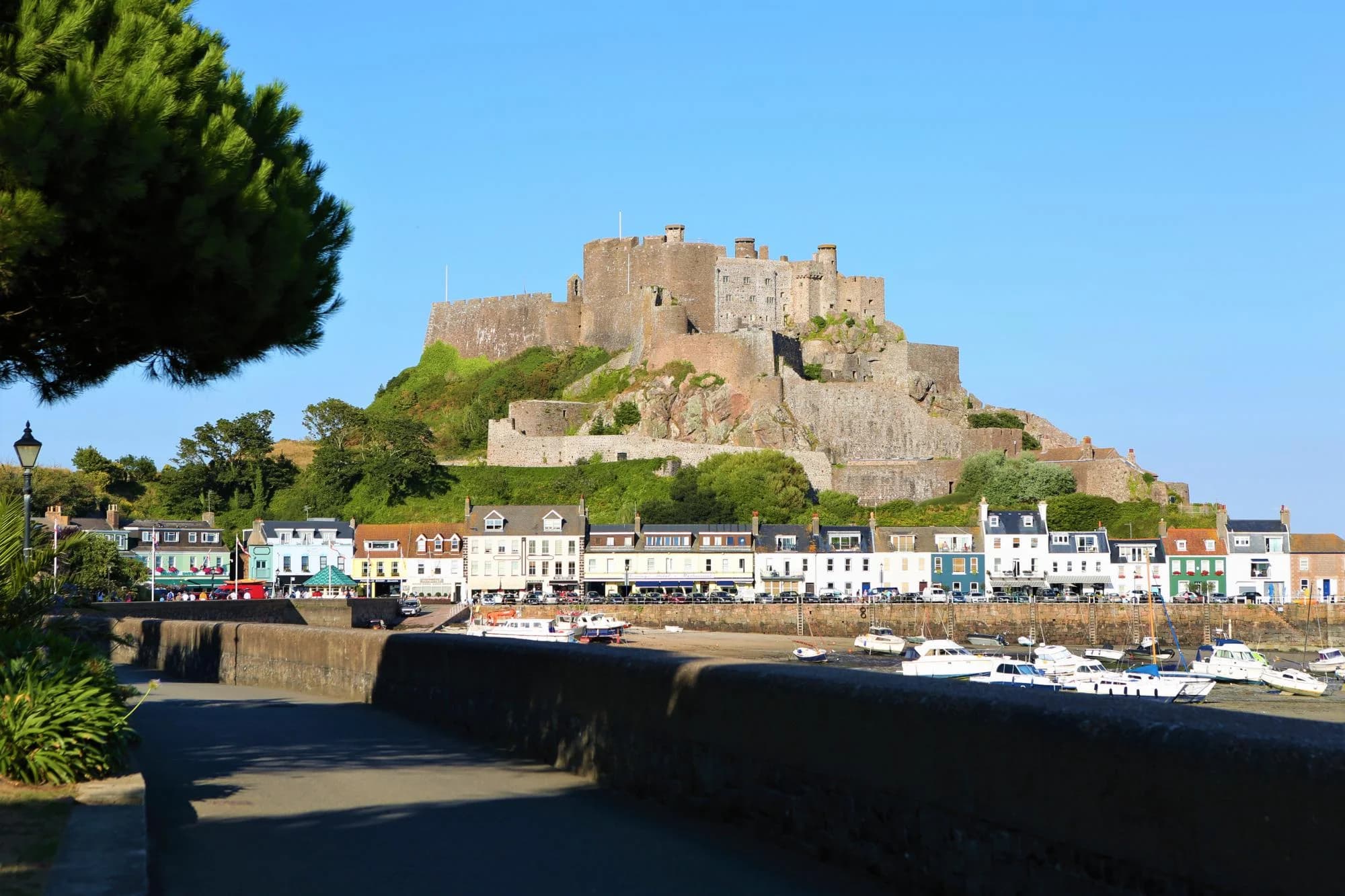 Джерси выпустил обзор по налогообложению офшорных ритейлеров