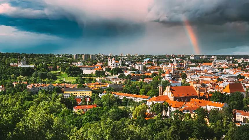 Литва планирует продлить временную помощь банкам