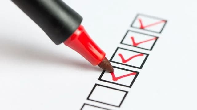 Политически значимые лица должны тщательнее проверяться российскими банками