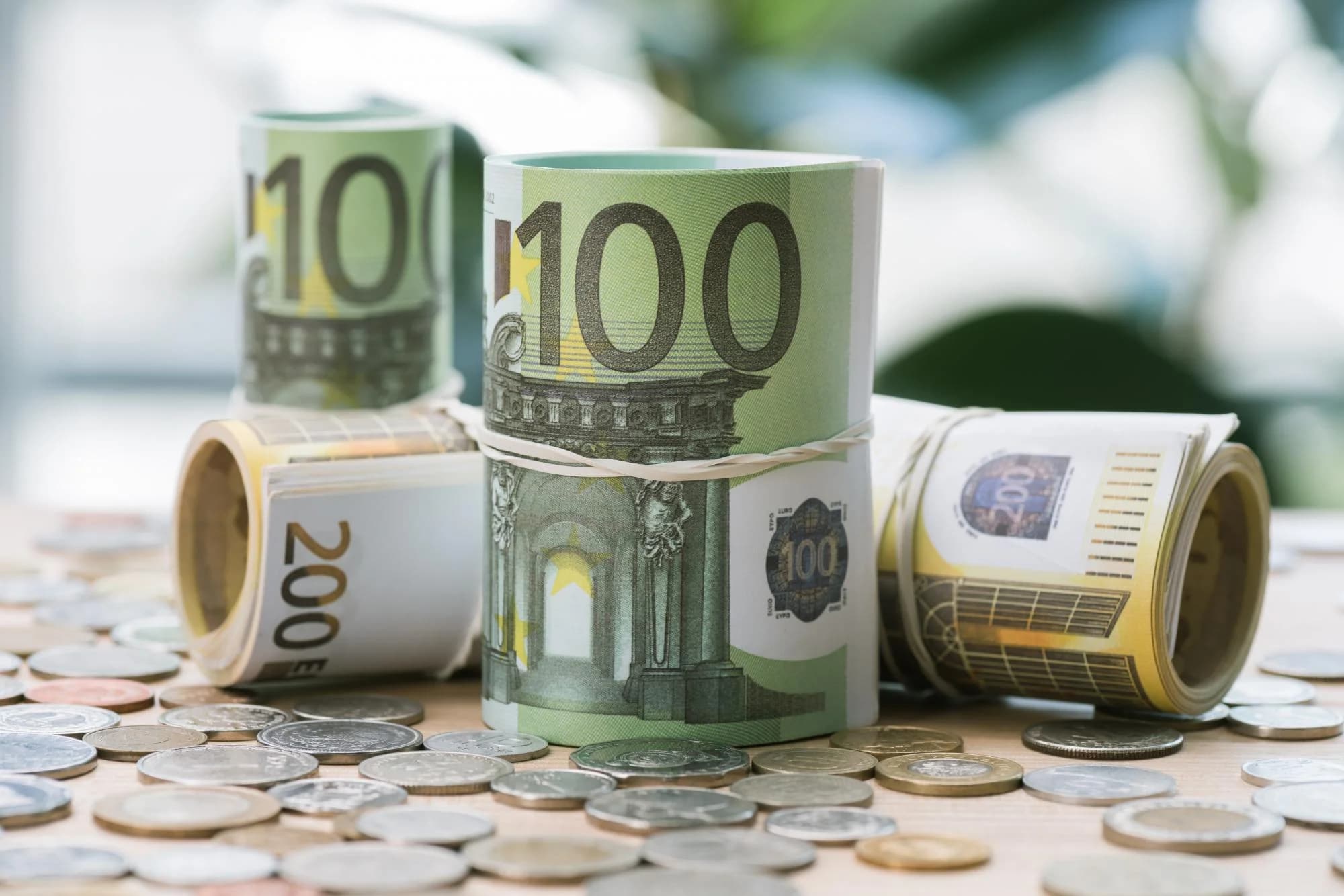 В Евросоюзе ежегодно от налогов уводят 500 миллионов евро