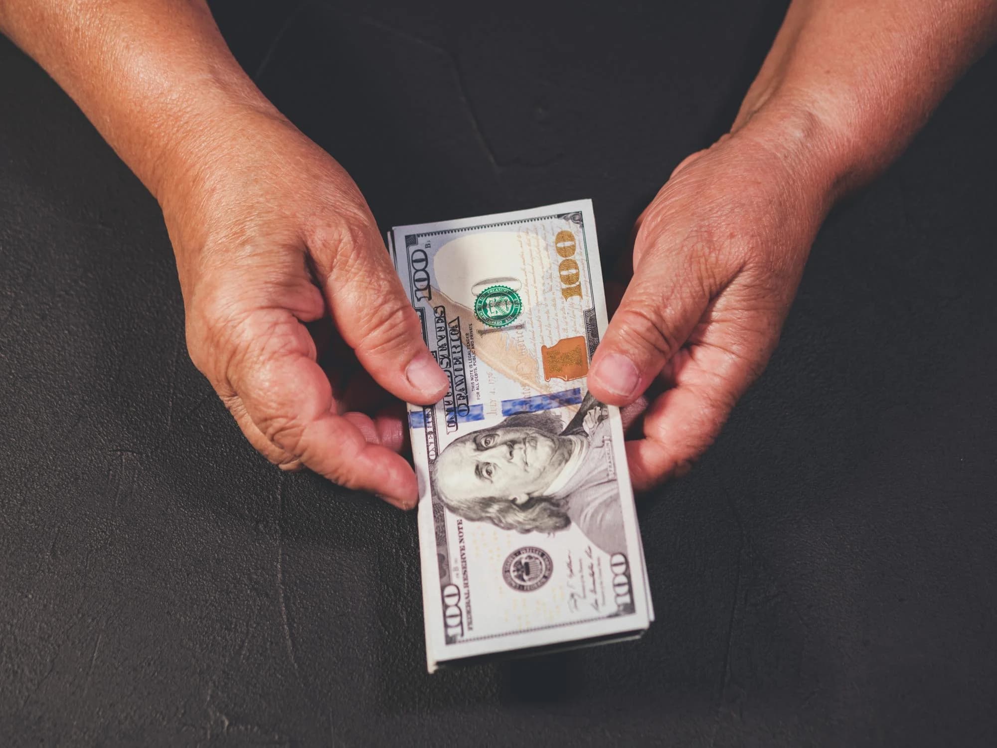 Усовершенствуется идентификация плиентов при купле-продаже валюты