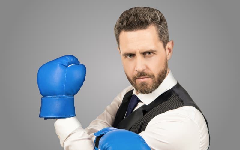 Нейросеть против юристов: сможет ли в этой битве победить ИИ?