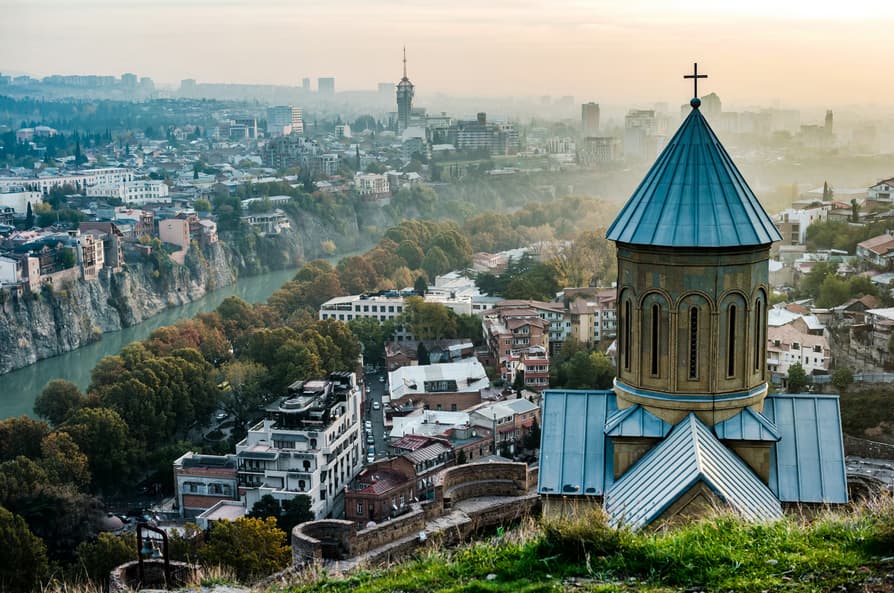 Парламент Грузии одобрил введение новой визы – для цифровых кочевников