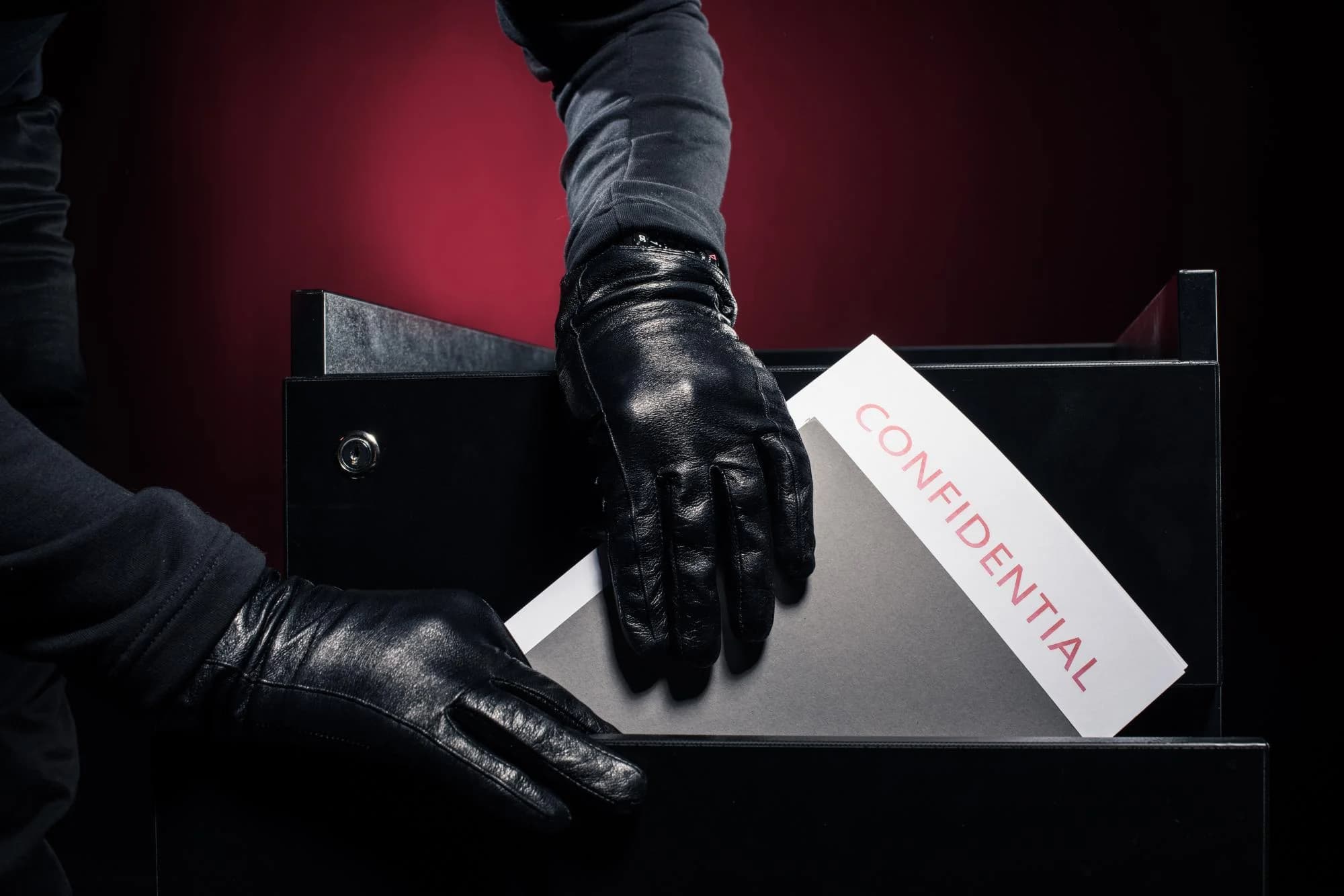 К вопросу о легитимности слива «Досье Пандоры»:  Насколько конфиденциальна информация, хранящаяся у регистрационного агента?