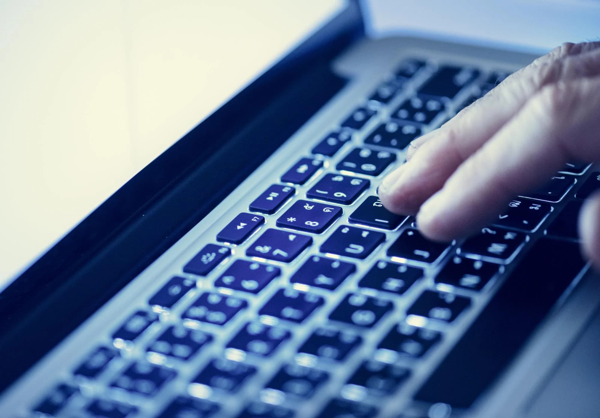 Кабмин одобрил проект поправок об изменении процедуры государственных закупок