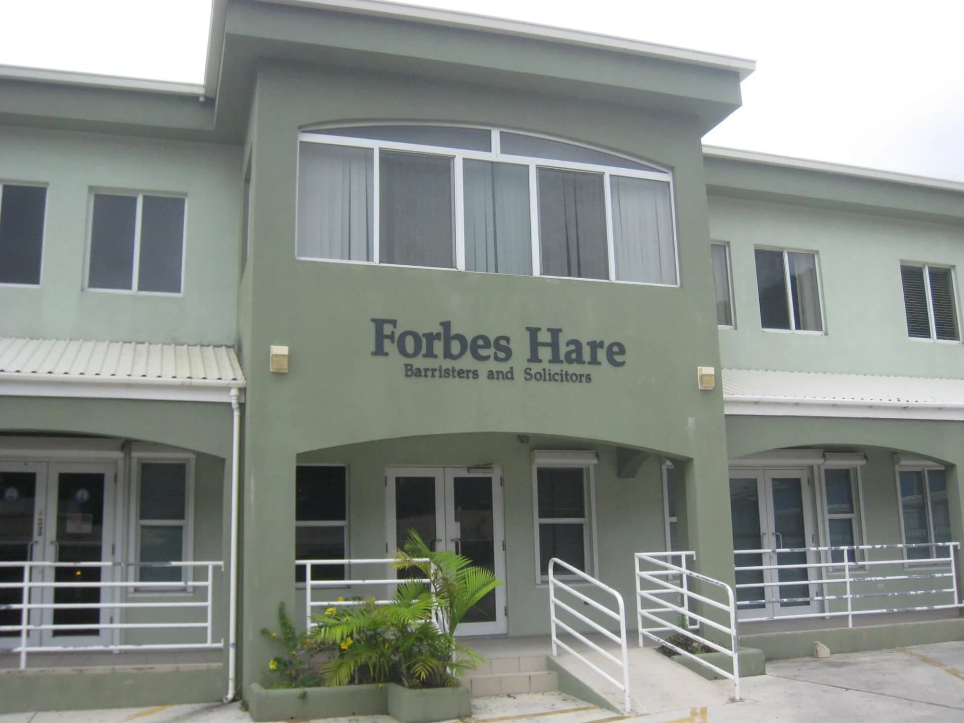 Forbes Hare, юридическая компания и регистрационный агент