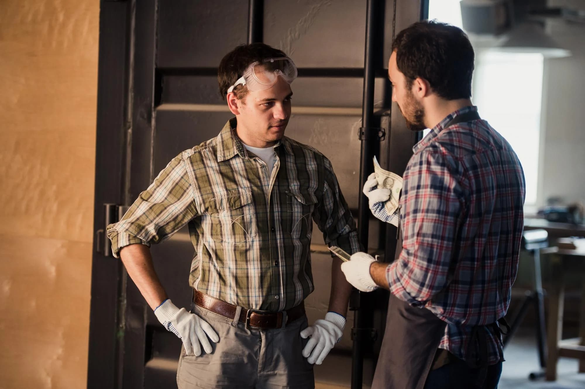 Законопроект о двойной оплате в выходные только за отработанные часы прошел первое чтение