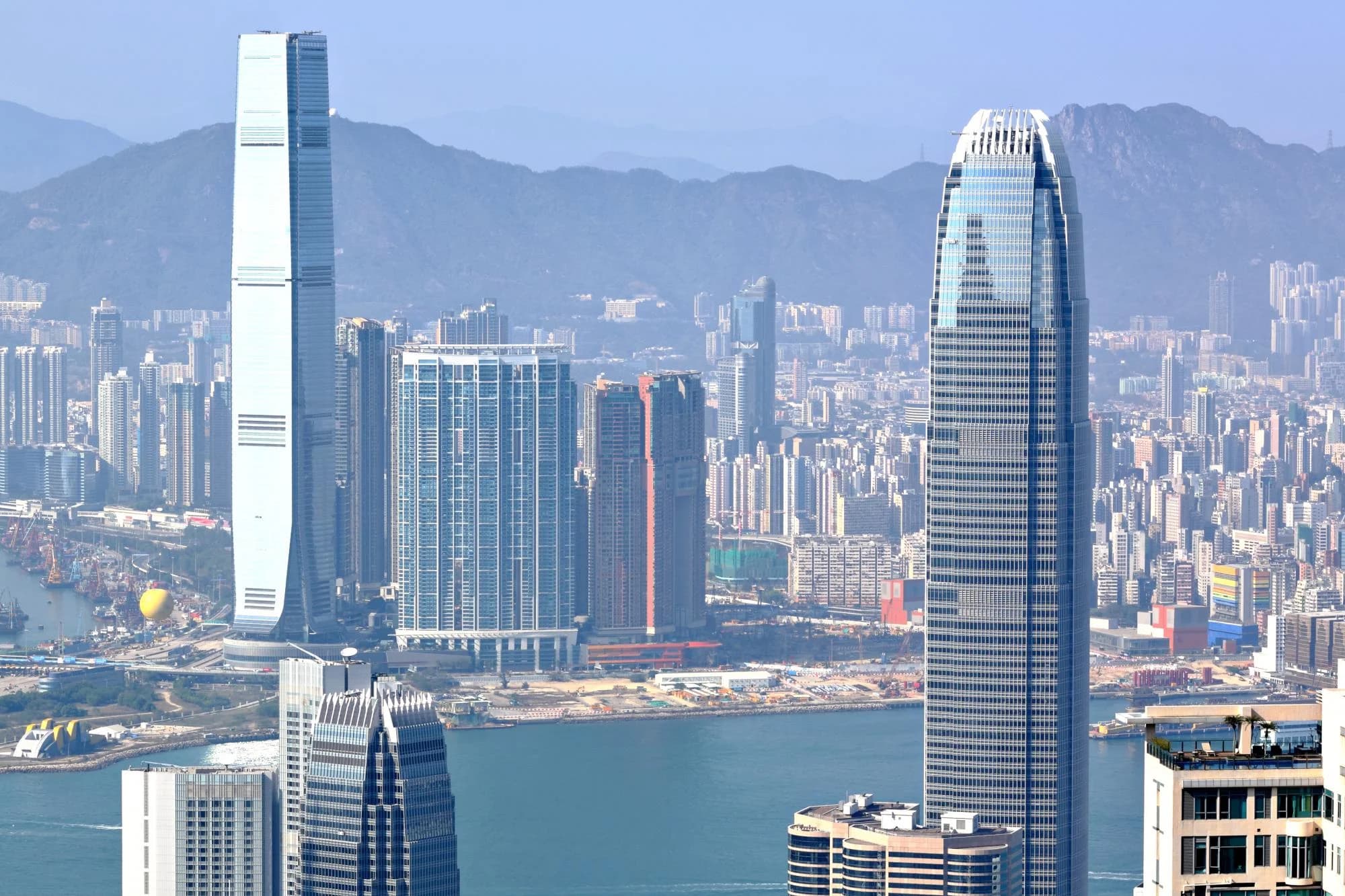 Гонконг вводит режим регулирования торговли криптоактивами