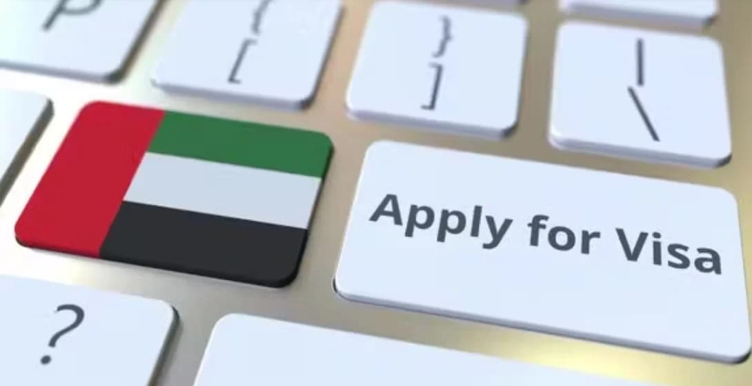 ОАЭ повышают плату за разрешение на въезд для получения 10-летней золотой визы