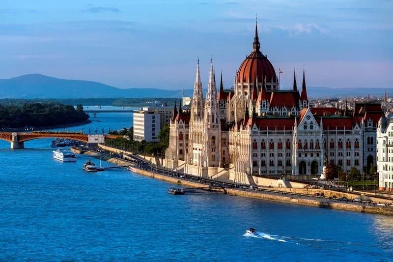 Венгрия отмечает последствия приостановки Россией действия налогового соглашения