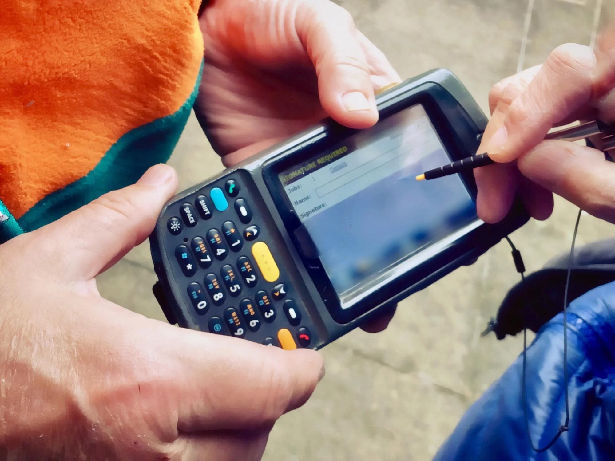 Электронную подпись приравняют к собственноручной