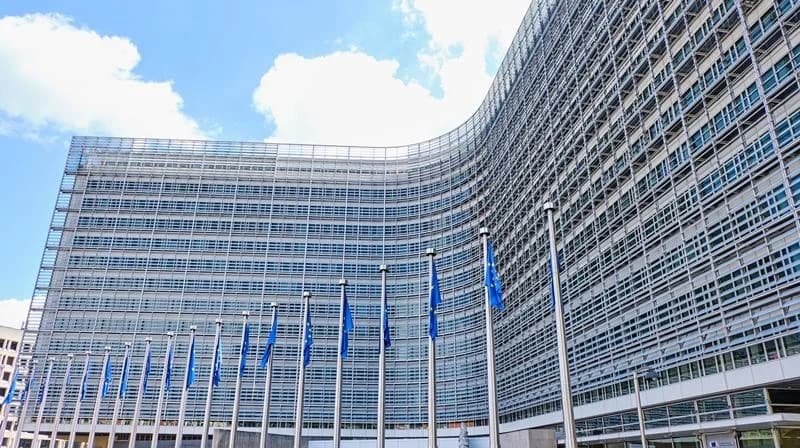 Еврокомиссия принимает меры против девяти государств-членов в связи с невыполнением соглашения о минимальном корпоративном налоге