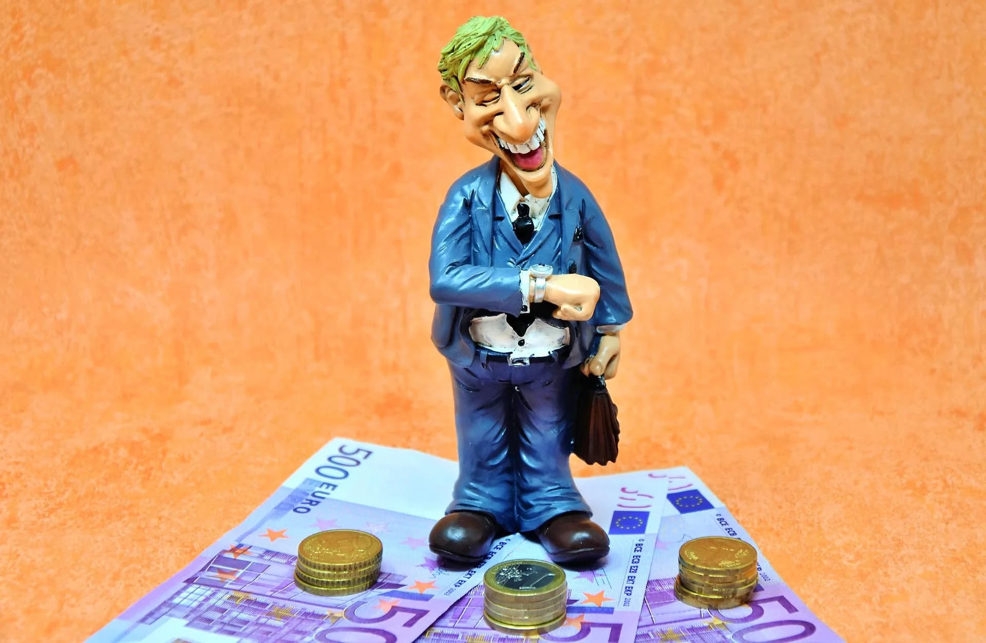 В Госдуму внесен законопроект об ответственности за вывод средств за границу через займы