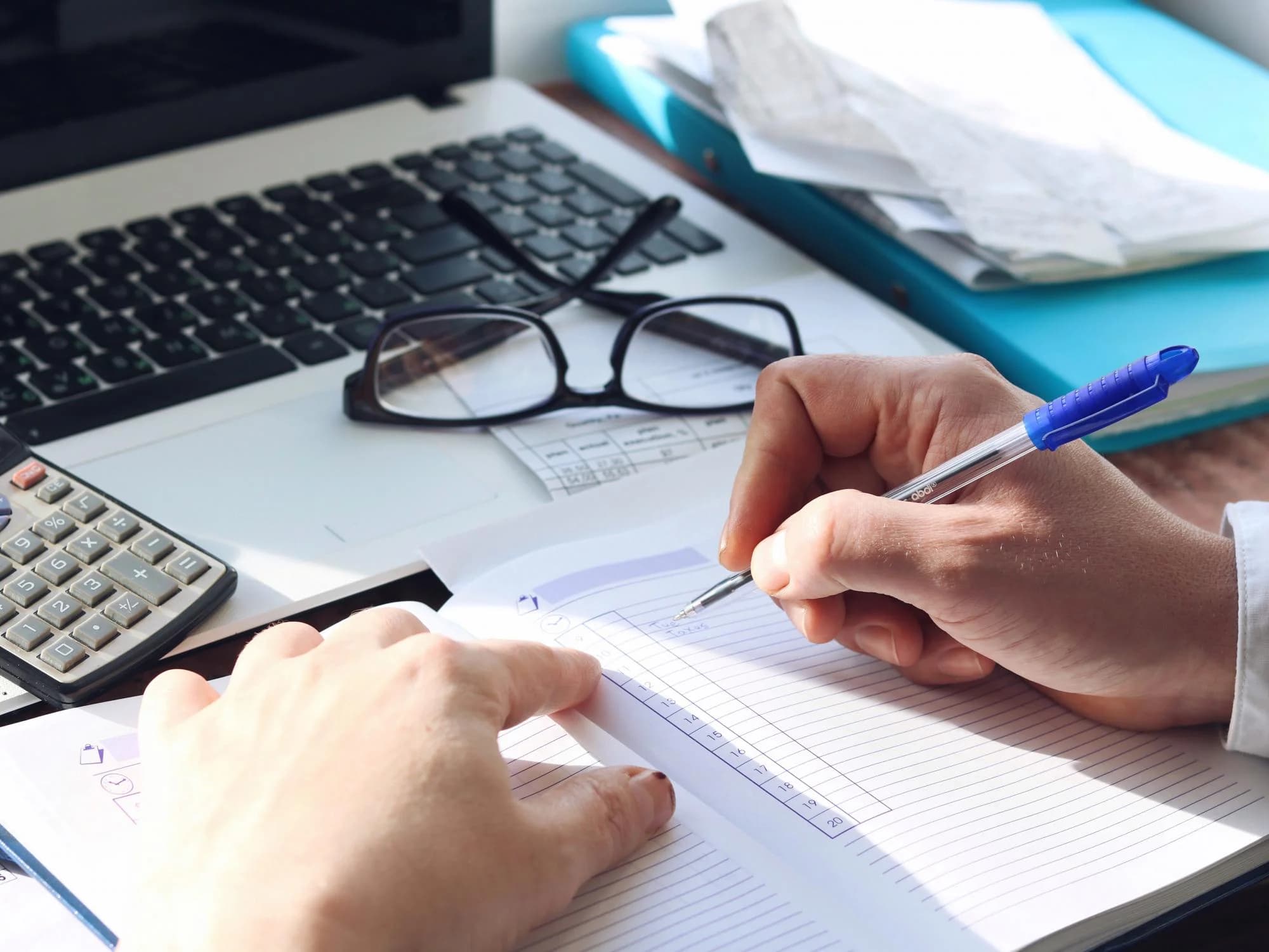 ФНС не забыла, что собиралась обновить коды доходов и вычетов, используемые в 2-НДФЛ