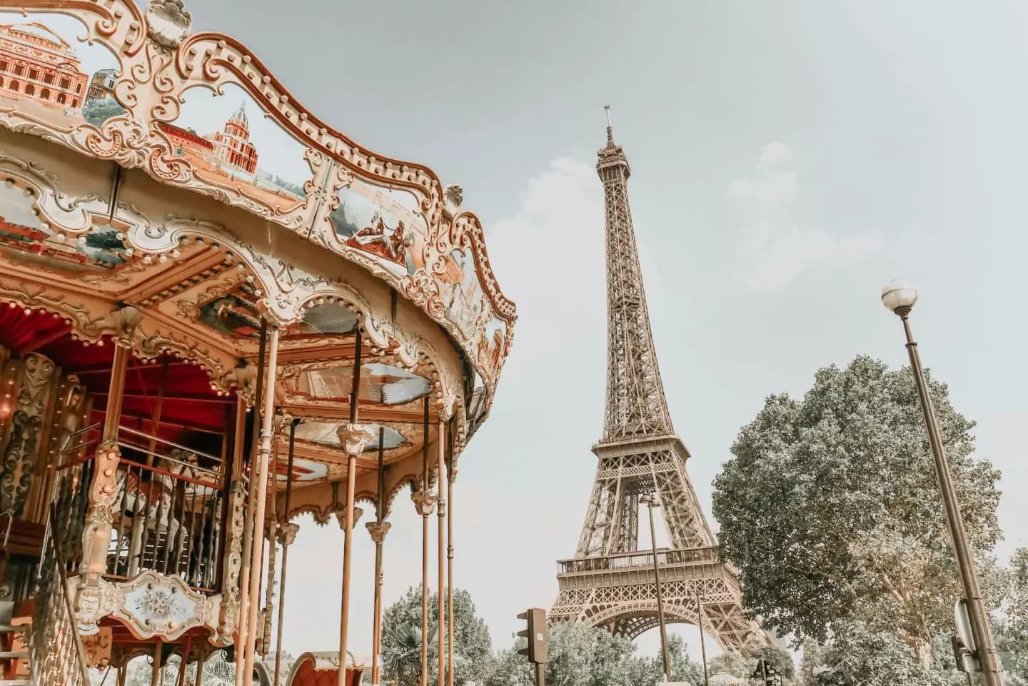 Французский парламент одобрил специальный финансовый законопроект на 2025 год