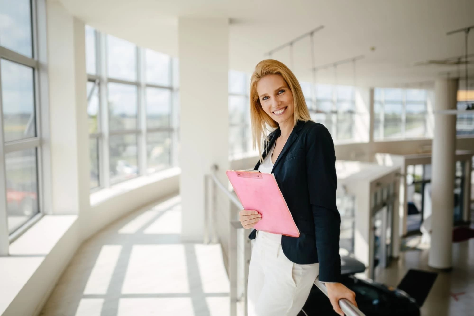 К 2024 году все госуслуги можно будет получать через специальные центры