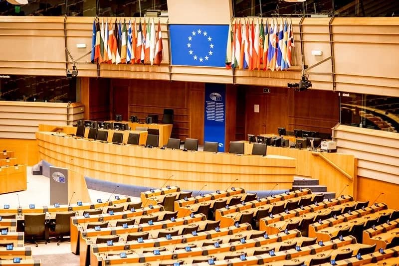 Европарламент принял резолюцию о правилах предотвращения неправомерного использования юрлиц