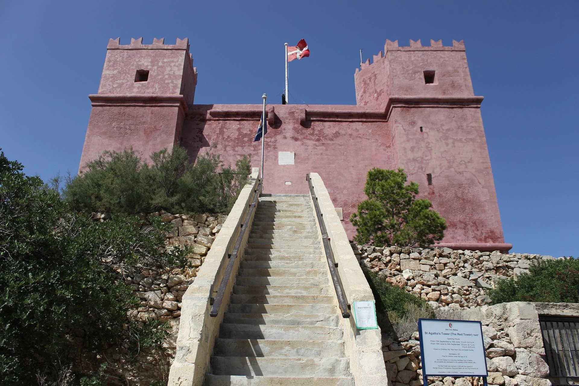 Россия планирует расторжение налогового соглашения с Мальтой