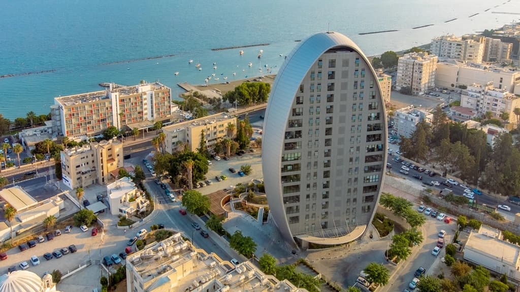 Кипр с июля вводит запрет на платежи за аренду наличными