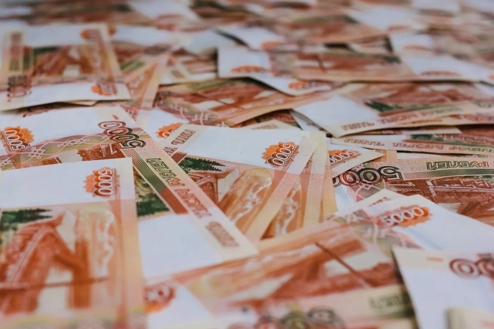 Декларировать или нет наличные?