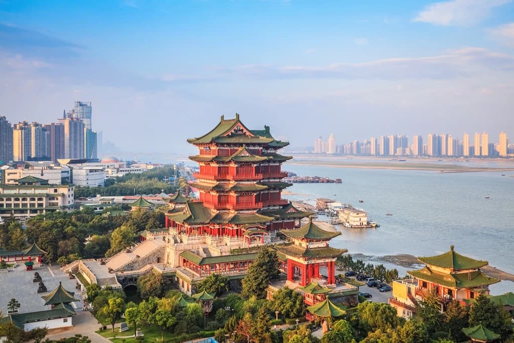 Китай принял новый закон о налоге на добавленную стоимость