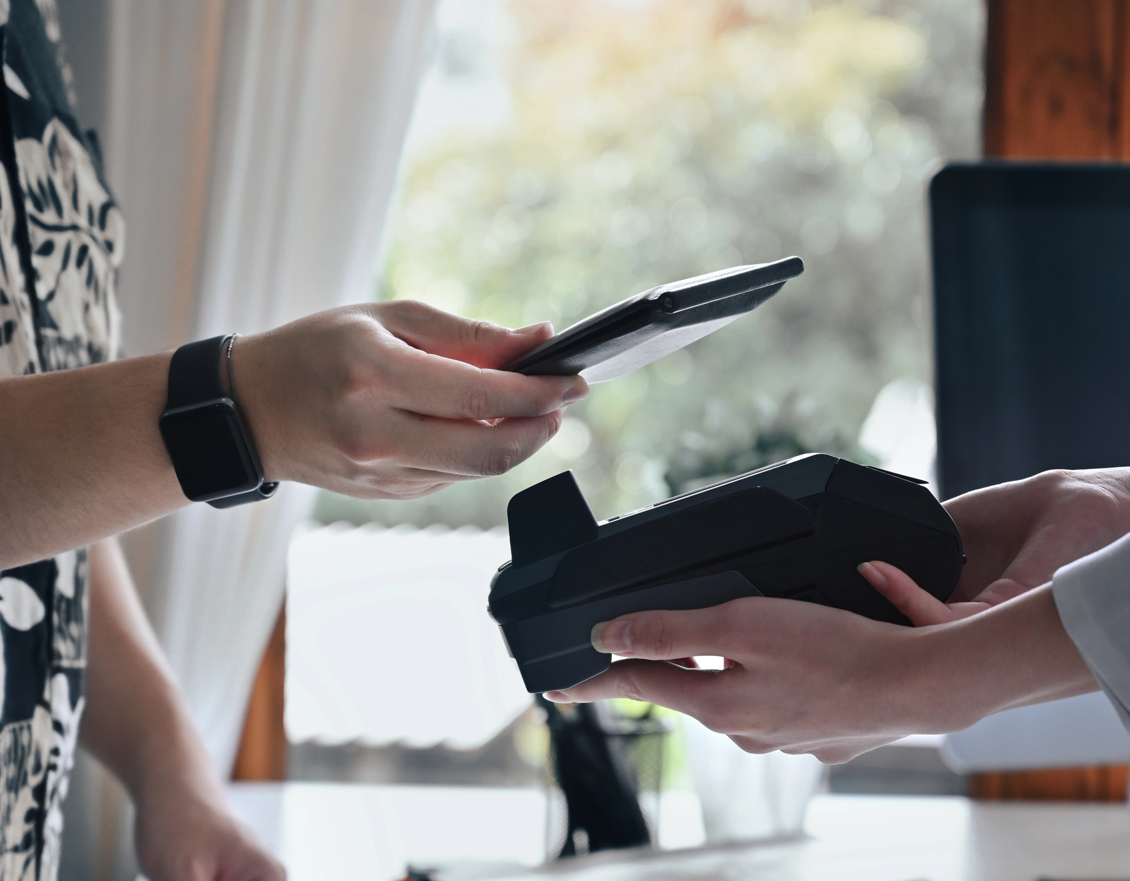 Недружественность того или иного государства не может быть поводом разрешить вводить в заблуждение российских потребителей