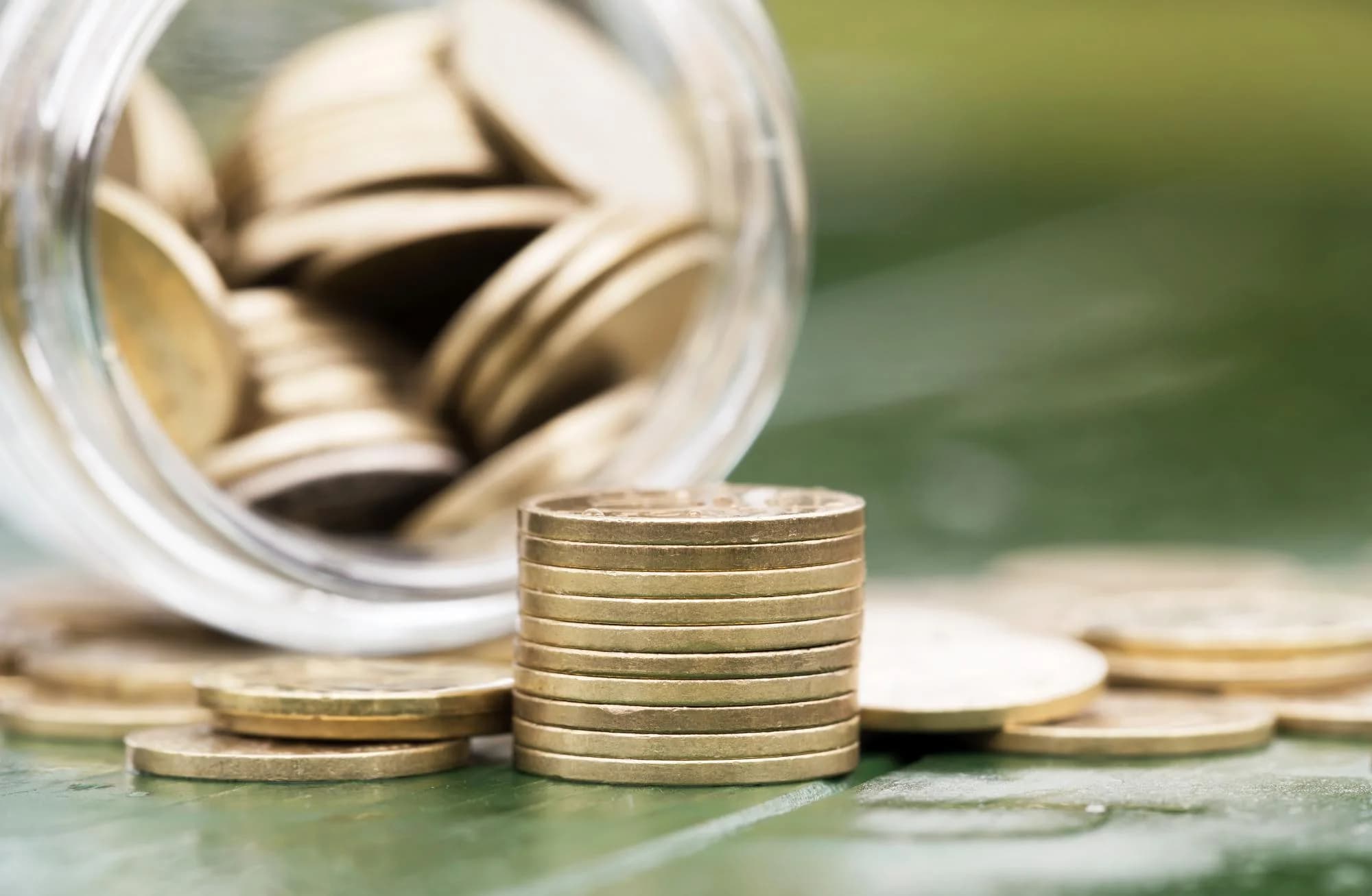 Предоставление иностранному лицу получателю дохода налоговых льгот противоречит целям и задачам международных соглашений, если получатель такого дохода действует в интересах иного лица, фактически получающего выгоду